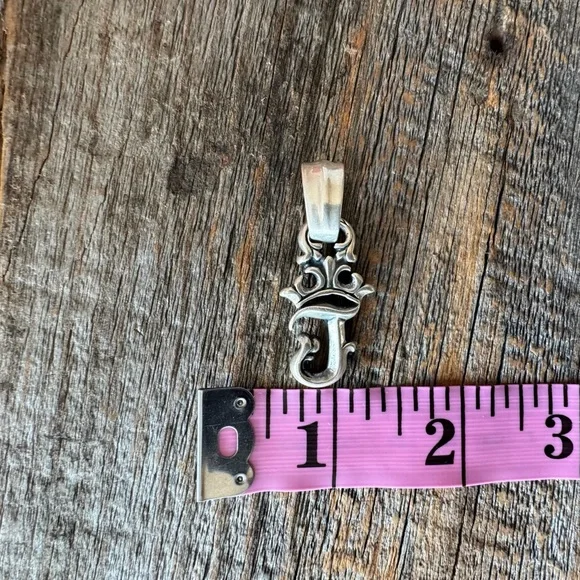 Bill Wall Leather Initial Crown Pendant: Letter "J" - Picture 6 of 6